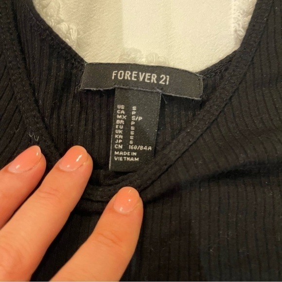 𝅺forever 21 basic black bodysuit - Picture 4 of 4